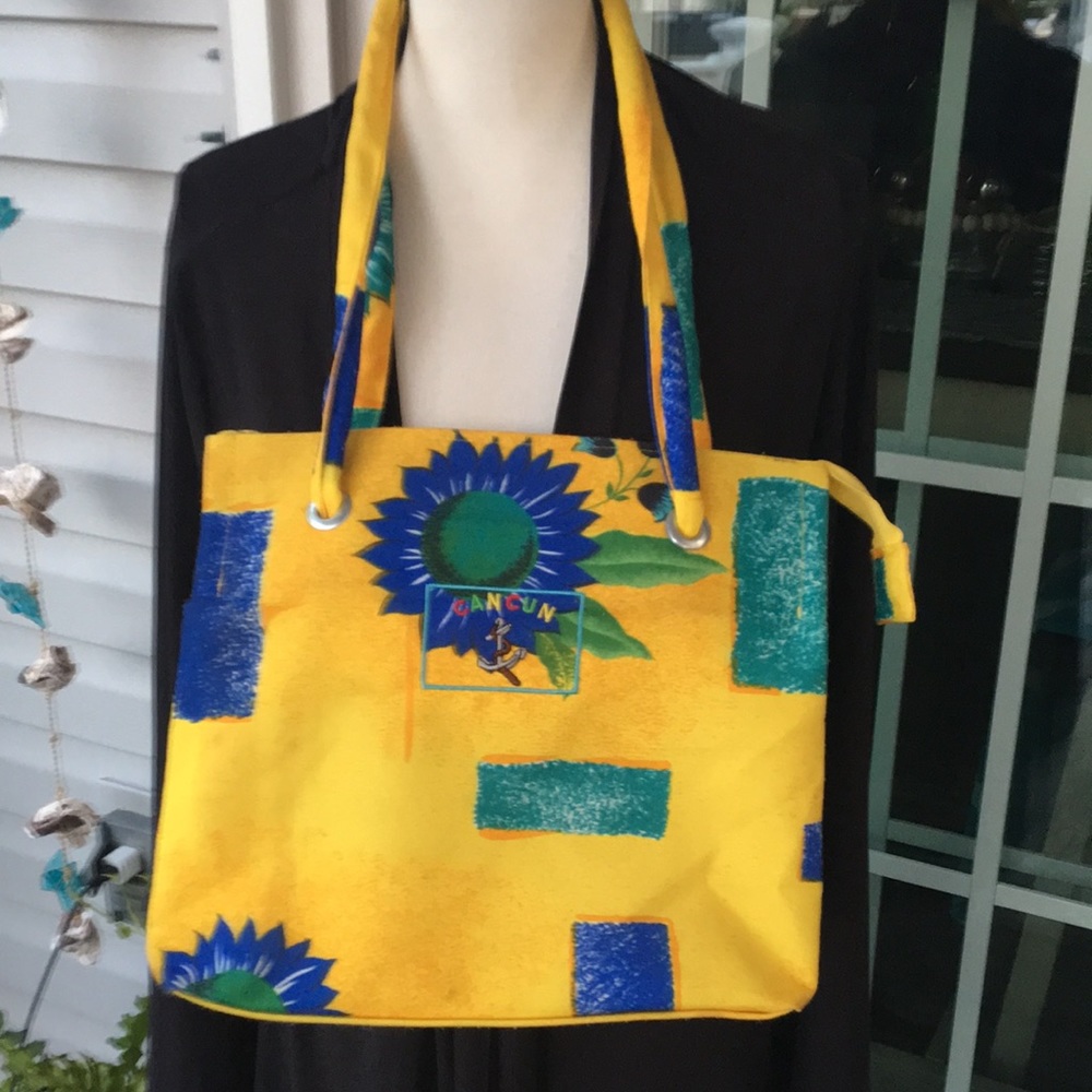 Sunflower Bag from Cancun
